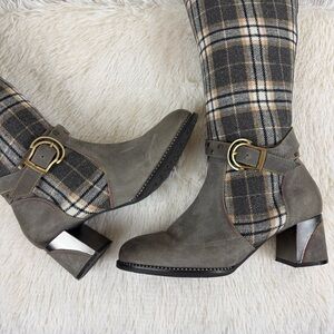 L'Artiste Spring Step Hunter Gray Leather Plaid Knee High Boots 9.5 or 10 sz 41